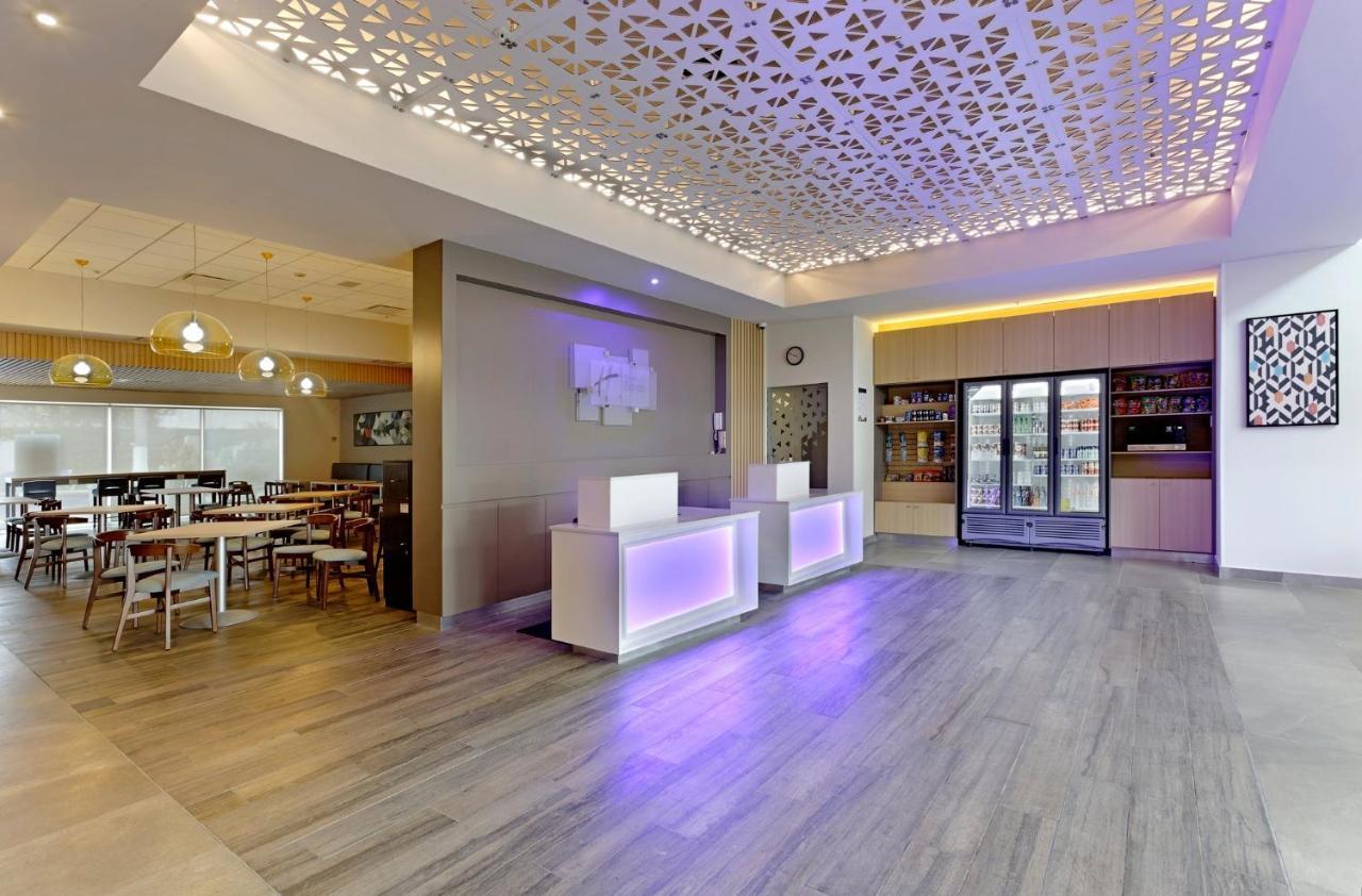 Holiday Inn Express Villahermosa By Ihg Εξωτερικό φωτογραφία